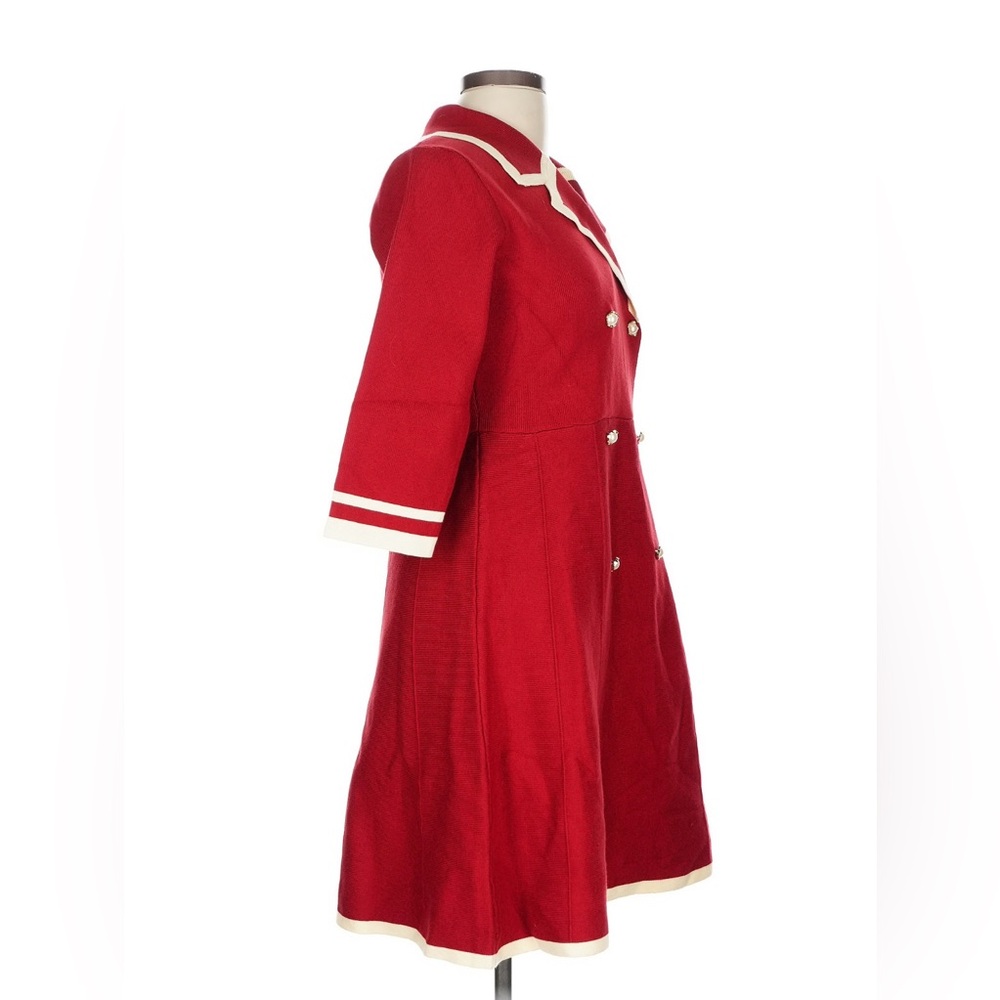 Elegant Vintage Inspired Red Midi Dress with White Trim - Picture 3 of 6